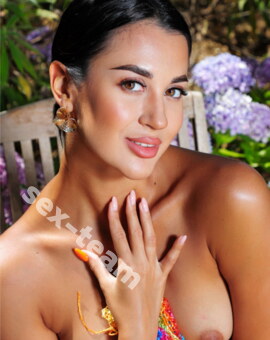 Александра